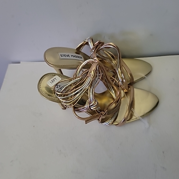 Steve Madden Lele Two Tone Metallic Leather Strappy Dress Sandals - Picture 4 of 8